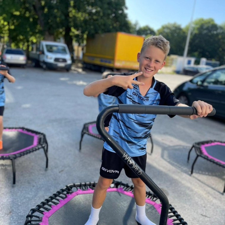 515536911_1268987975048843_2255999707119400784_n-760x760.jpg?crop=1